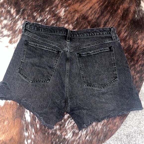 Abercrombie & Fitch The Dad High Rise Jean Short - Picture 4 of 4